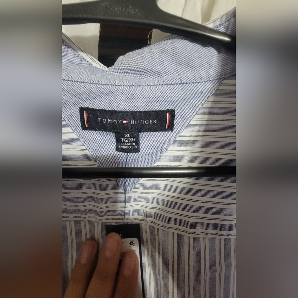 Tommy Hilfiger Men's Blue and White Striped Shirt